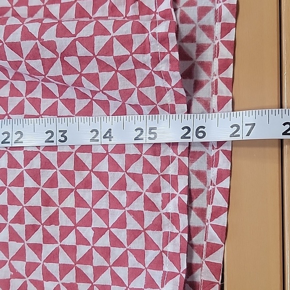 Roberta Roller Rabbit Size XS Brick Red & White Geometric Pattern Blouse - Picture 9 of 13